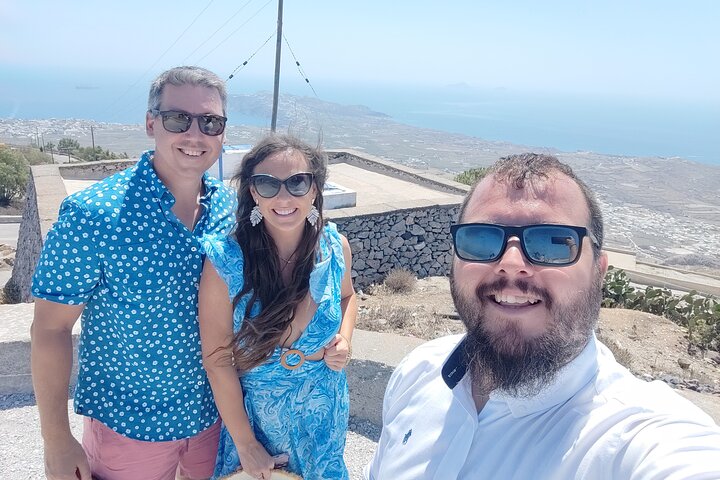 5 Hours Private Guided Tour Around Santorini  - Image 1