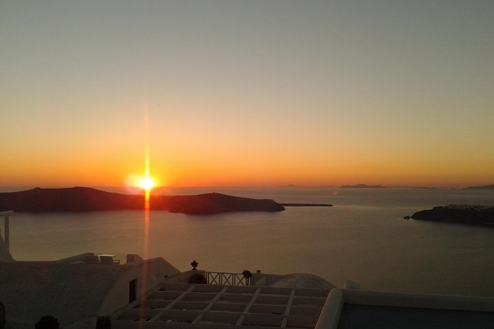 6 hours Private Full Santorini Highlights - Image 3