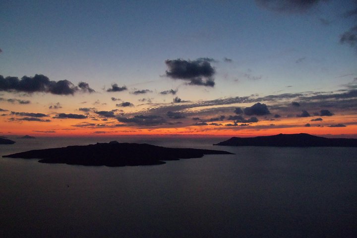 6 hours Private Full Santorini Highlights - Image 2