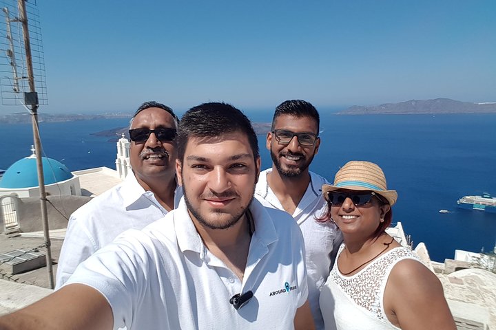 Best of Santorini customized private tour - Image 3