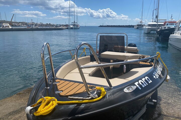 Boat Rental of Isatek Cobra 16 in Santorini - Image 2