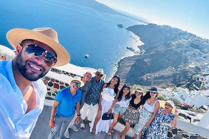 Crete to Santorini 6 Hour Private Tour  - Image 1