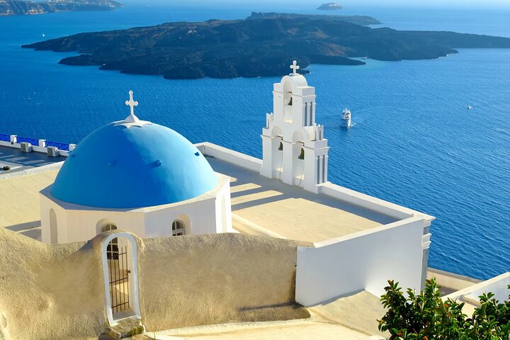 Discover Santorini with a 5 Hour Private Deluxe Tour - Image 1
