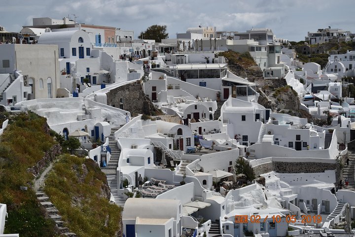 Discover Santorini with us (5 hour private tour north side) - Image 5