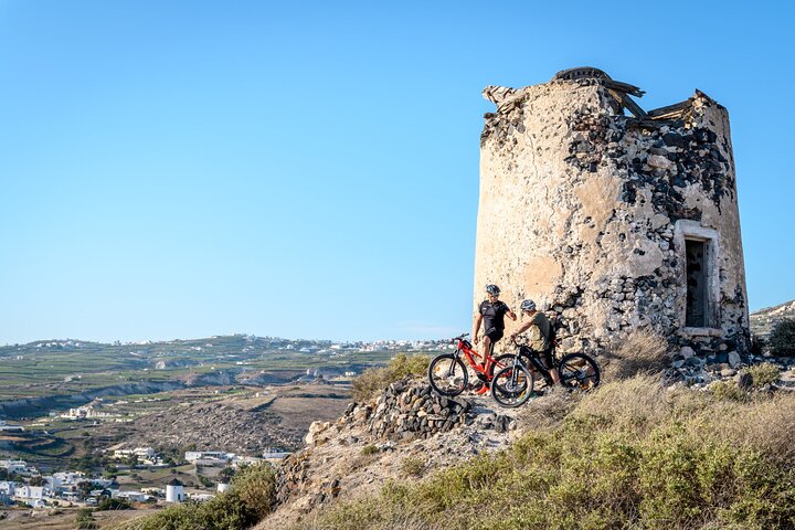 E-Bikes Rental in Santorini - Image 1