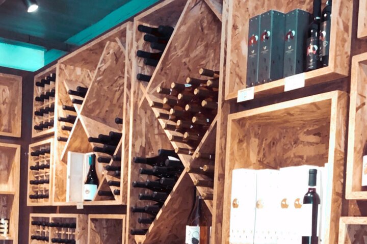 Executive Art of Wine in Santorini - Image 3