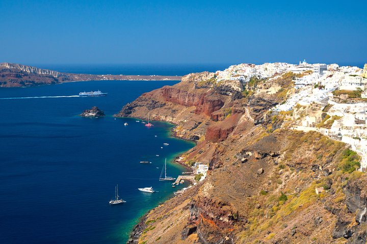 Explore Santorini with a local - 4 Hours Private Tour - Image 2