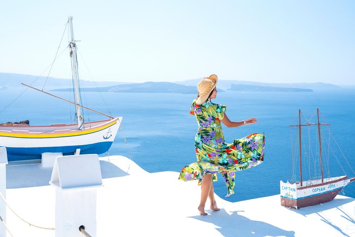 Explore Santorini with a Local Private Driver - Image 1