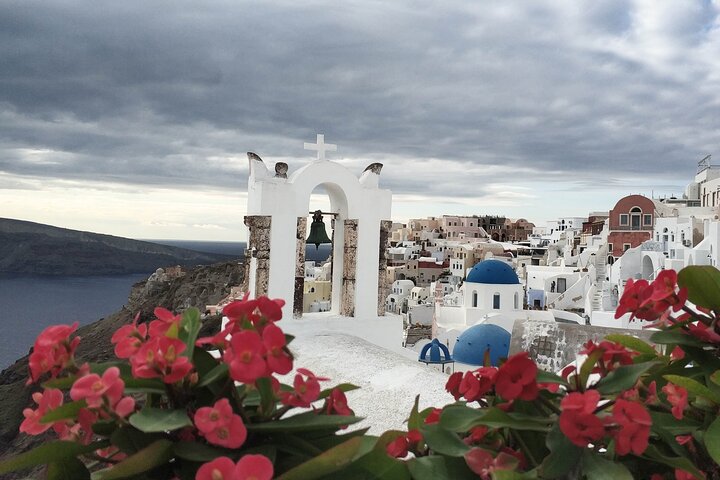 Firostefani and Oia Villages Panoramic Tour - Image 4
