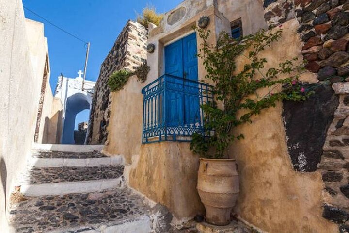 Full Day Santorini Highlights Private tour - Image 3
