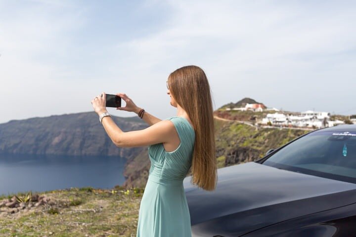 Full-Day Santorini Personalized Private Guided Tour Experience - Image 1