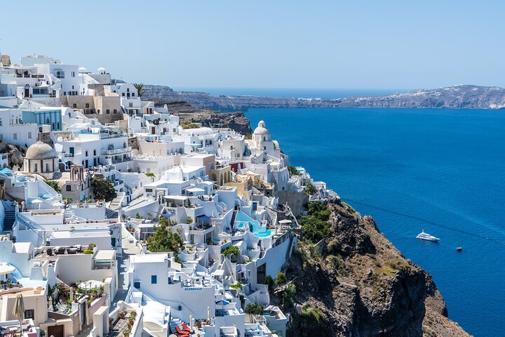 Half-Day Private Tour in Santorini - Image 1