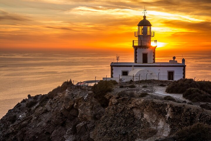 Half-Day Private Tour in Santorini - Image 3