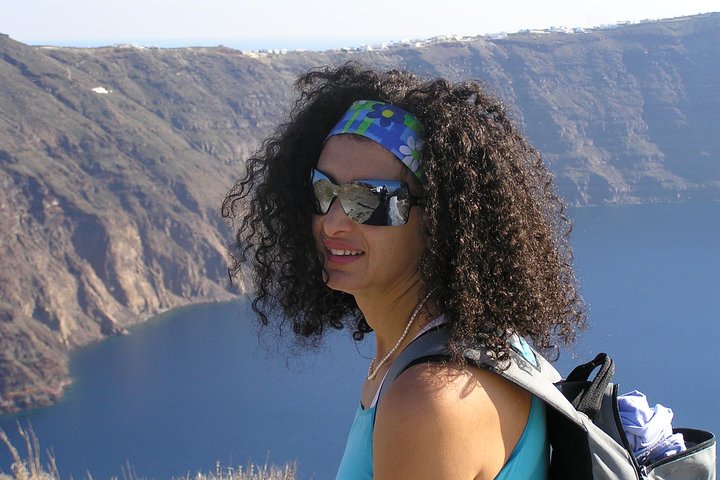Hiking activity through the volcanic land of wonder - Image 1