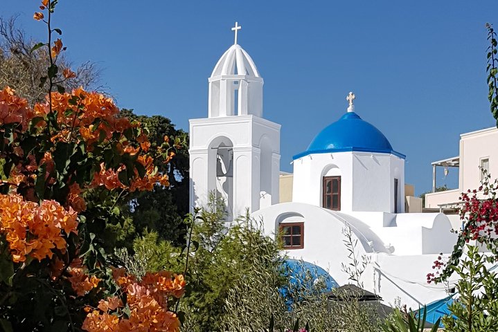 Intimate Santorini - Small Group Shore Excursion with Wine Tasting - Image 1