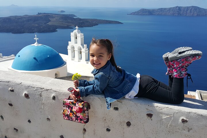 Panoramic Views Santorini Private Tour for Travelers with Limited Mobility  - Image 2