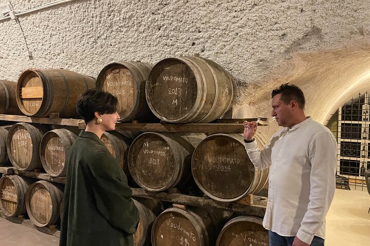 Private 5-Hour Santorini Daytime Wine Tour - Image 1