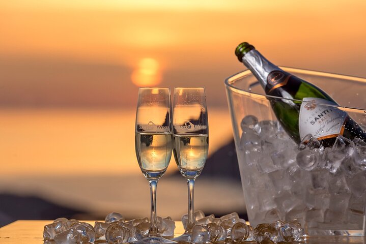 Private 5-Hour Sightseeing Tour with Dinner at Sunset - Image 4