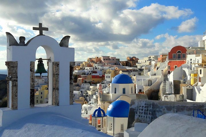 Private Classic Santorini Panorama: Visit the most popular destinations! - Image 1