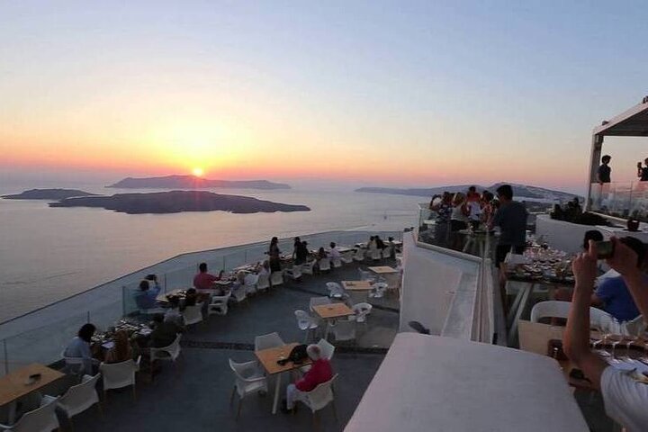 Private Full-Day Highlights of Santorini with Wine Tour - Image 3