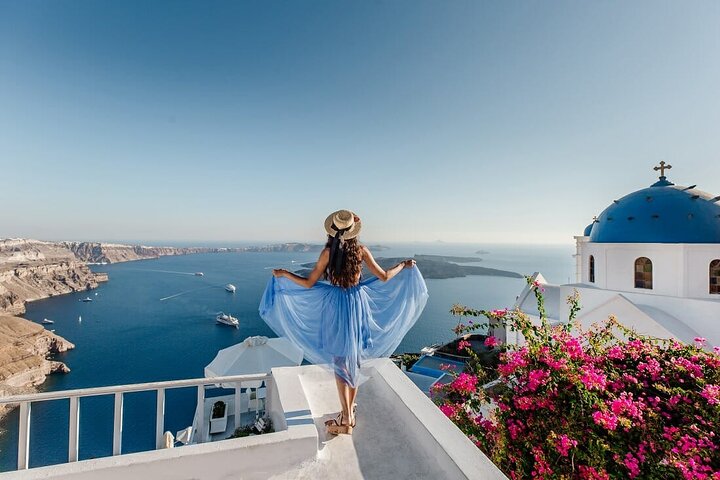 Private Full-Day Santorini Hidden Gems and Wine Experience - Image 1