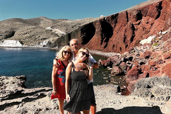 Private Guided Tour around Santorini with Uncrowded Sunset - Image 4