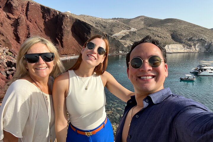 Private Guided Tour around Santorini with Uncrowded Sunset - Image 3