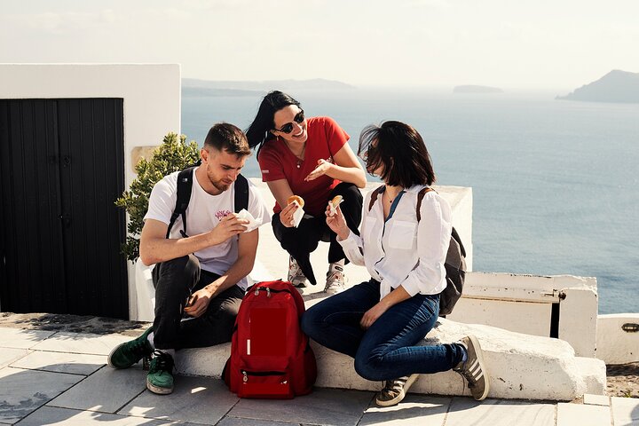 Private Morning Hikes and Bites Tour in Santorini  - Image 5
