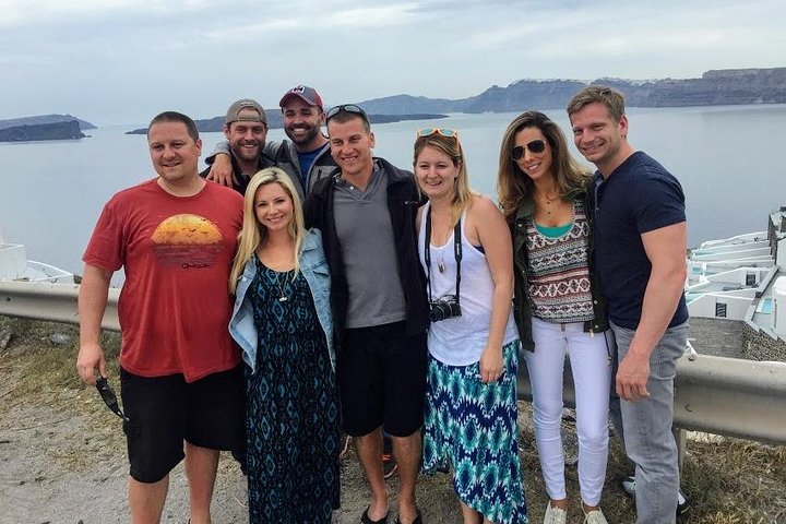 Private Santorini Full-Day Guided Sightseeing Tour - Image 2