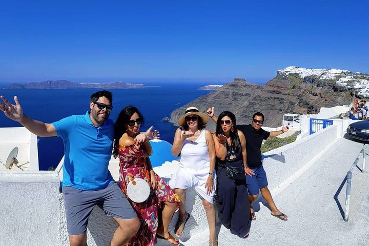 Private Santorini Full Day Highlights Tour - Image 1