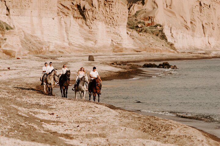 Private Santorini Half-Day Guided Tour with Horse Riding - Image 4