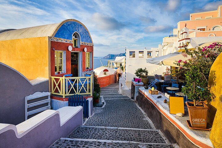 Private Sunset Tour in Santorini - Image 4