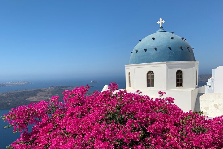Private Tailor-Made Tour- Explore Santorini with comfort & style - Image 1