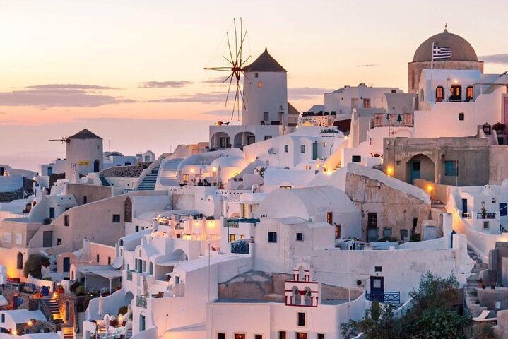 Private Tour in Santorini with Wine Tasting - Image 2