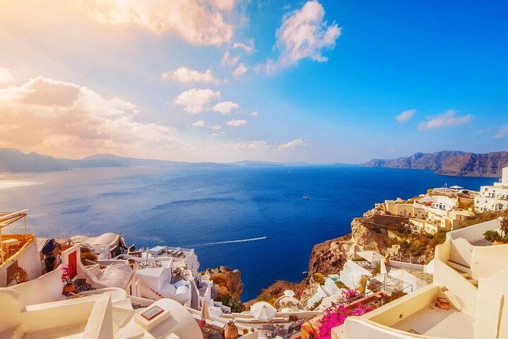 Private Tour in Santorini with Wine Tasting - Image 1