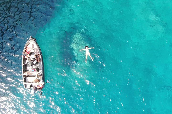 Rent a Boat in Santorini without a license - Image 1