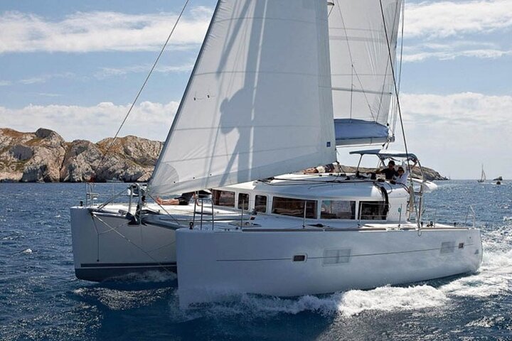 Santorini Cruise Port: 4-Hour Private Cruise - Skip the Lines - Image 5