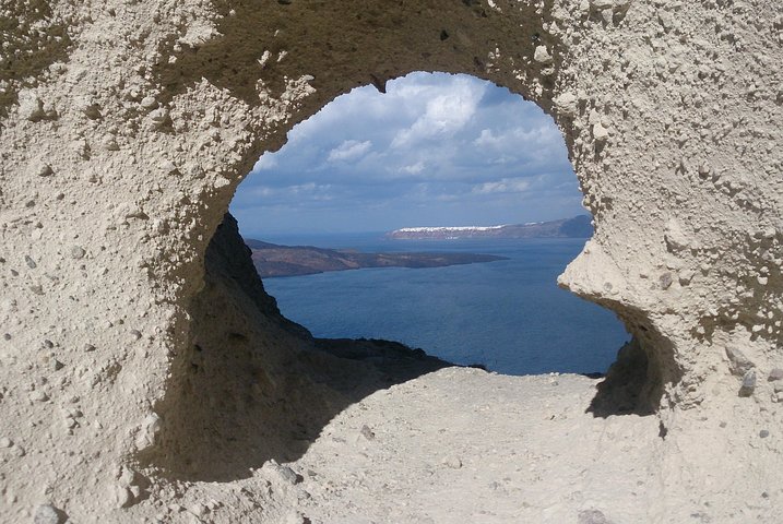 Santorini Customized Tours  - Image 5