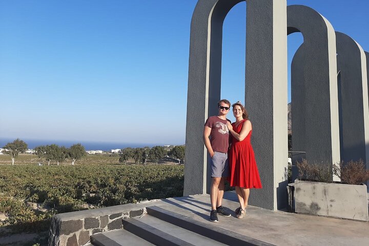 Santorini First-time Visitors Private Tour with Wine Tasting - Image 4