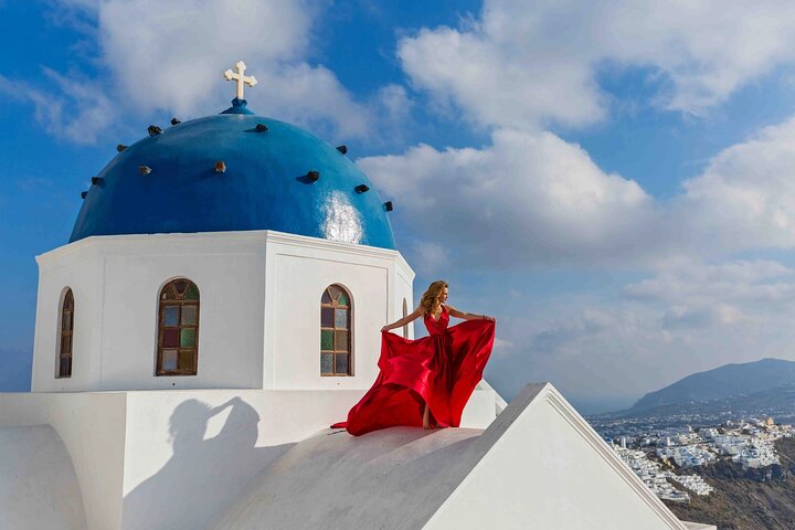 Santorini Flying Dress Photoshoot by Professionals - Image 5