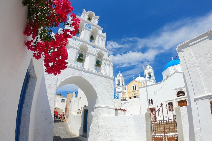 Santorini Highlights and Wine Tasting Private Tour - Image 1