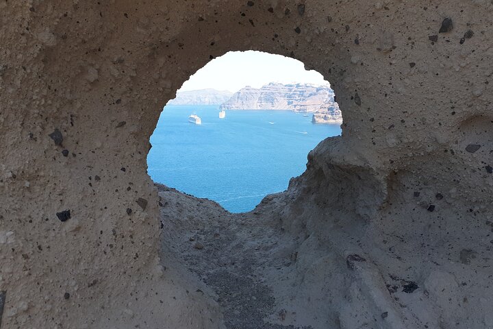 Santorini Highlights& Wine Tasting Private Tour - Image 3