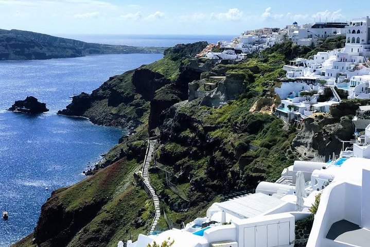 Santorini Hotel-Villas Transport & Transfer Services - Image 5