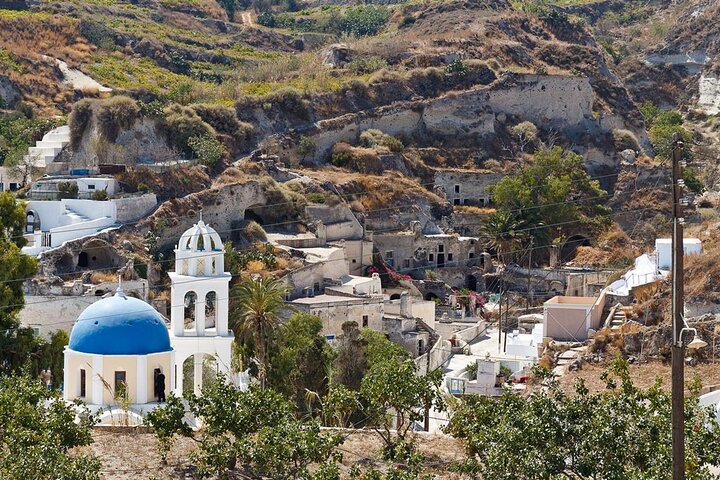 Santorini Ηidden Diamonds Private Tour - Image 4