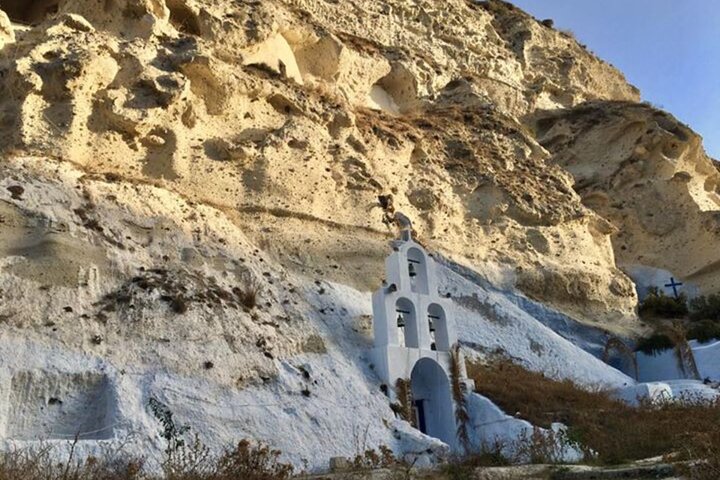 Santorini Ηidden Diamonds Private Tour - Image 1
