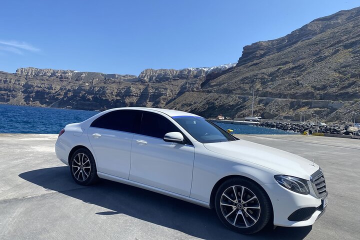 Santorini Limousine Private Half Day Tour  - Image 2