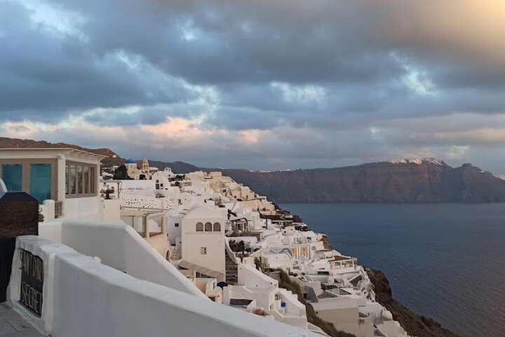 Santorini: Oia After Sunset - Cultural Walking Tour  - Image 5