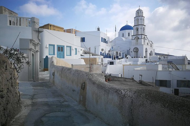 Santorini Private Family Friendly Tour - Image 4