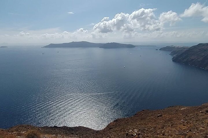 Santorini Private Peak-Nic Sunset Tour - Image 5