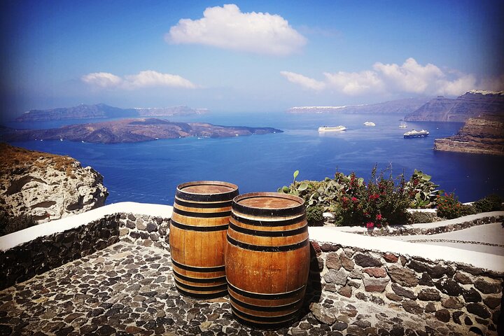 Santorini Private Romantic Tour with Dinner & Wine Tasting - Image 2
